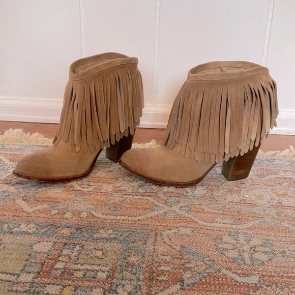 frye fringe boots